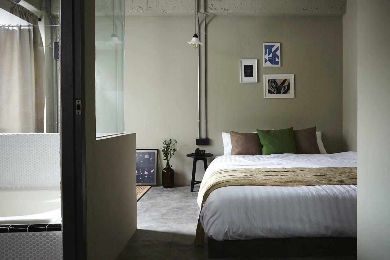 Ob-Oon Boutique Bed & Breakfast Банкок Екстериор снимка
